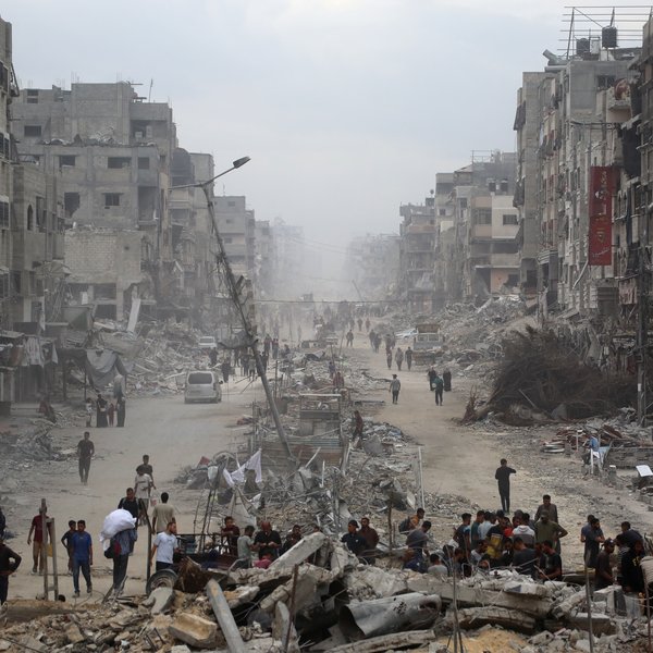 Hamas sakar Ísrael um að hindra leit að líkum gísla