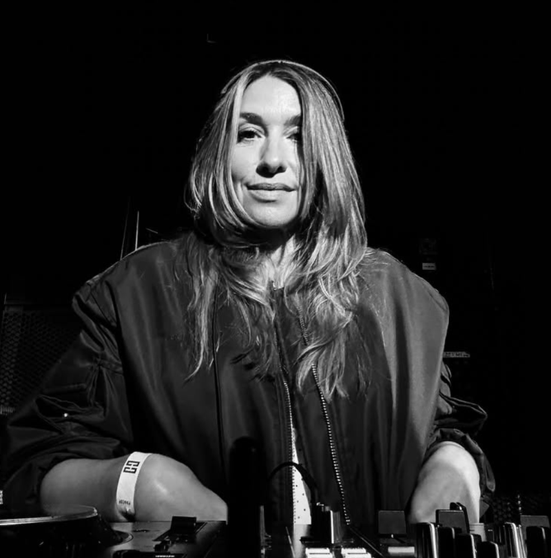 Melanie Blatt